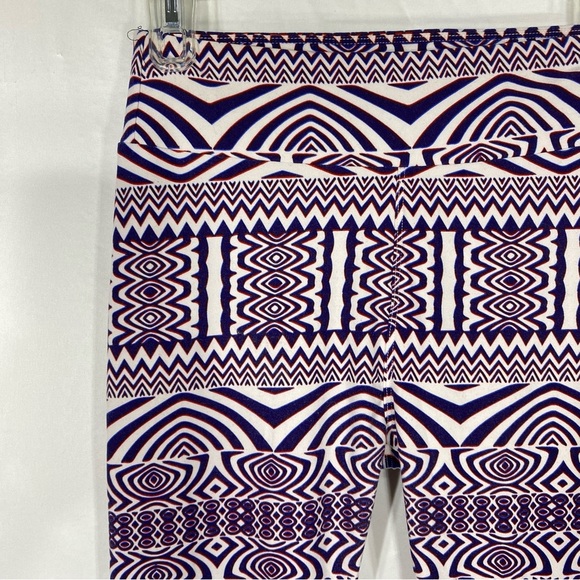 LuLaRoe Hypnotic Pattern Butter Soft Leggings - Picture 2 of 7